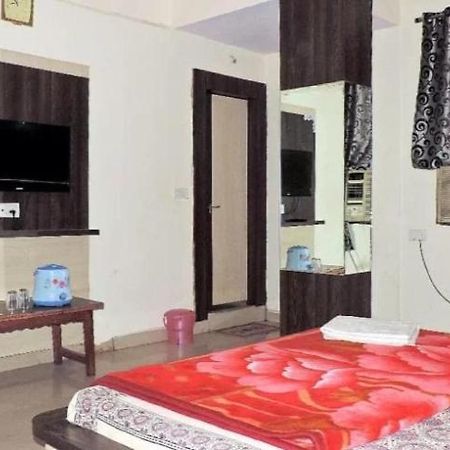 Hotel Abhimanyu Pachmarhī Εξωτερικό φωτογραφία